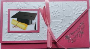 Картичка за дипломиране - тъмно розова